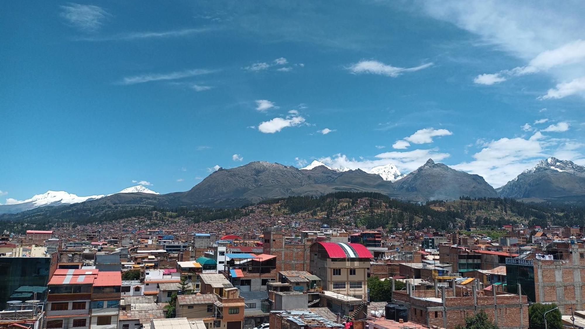 El Amauta De Los Andes Lodging Erik House Уарас Екстер'єр фото